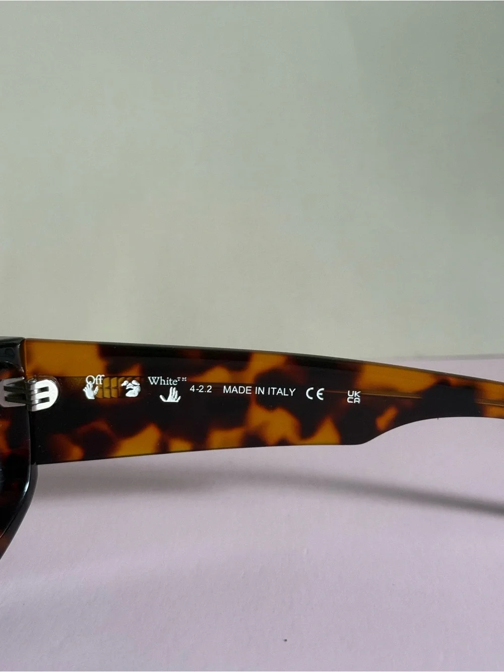 Off-White Rectangular Tortoiseshell Sunglasses with Green Lenses